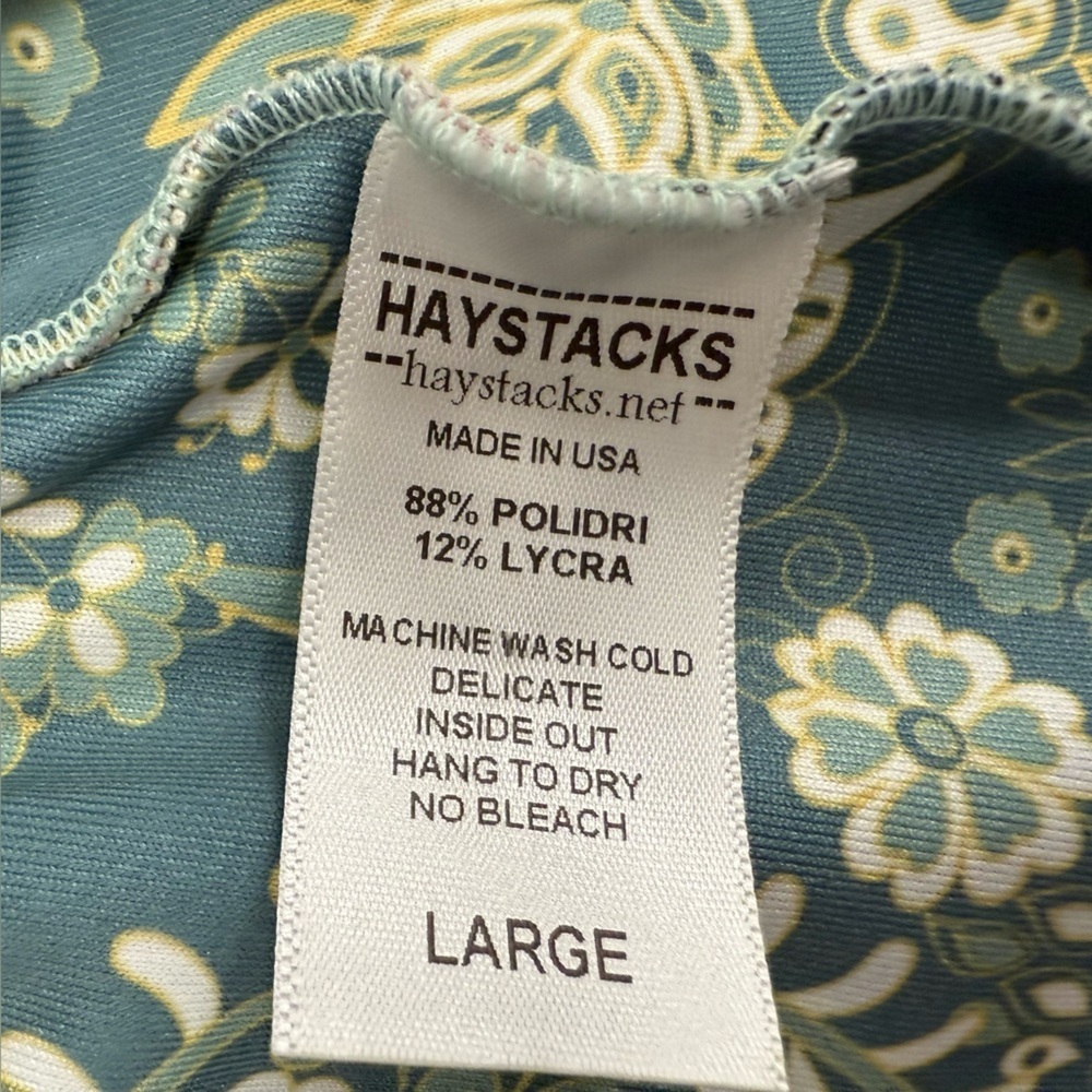 Haystacks Delight Switchstacks Reversible Crop Pa… - image 7